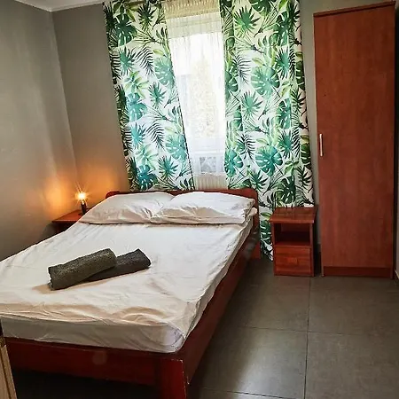 Дом отдыха Sadova Park Слесин